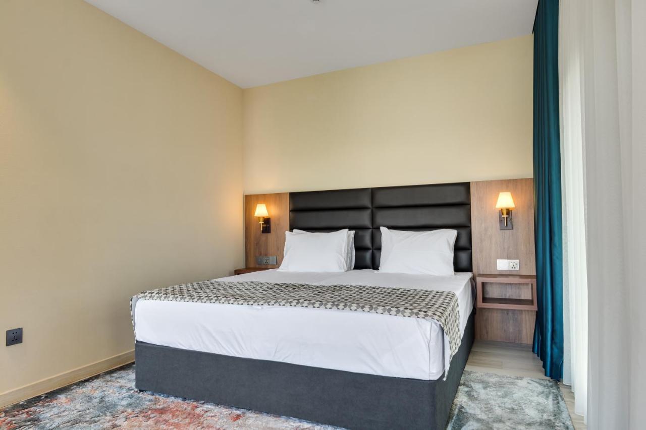Eleven Inn Tbilisi Ngoại thất bức ảnh