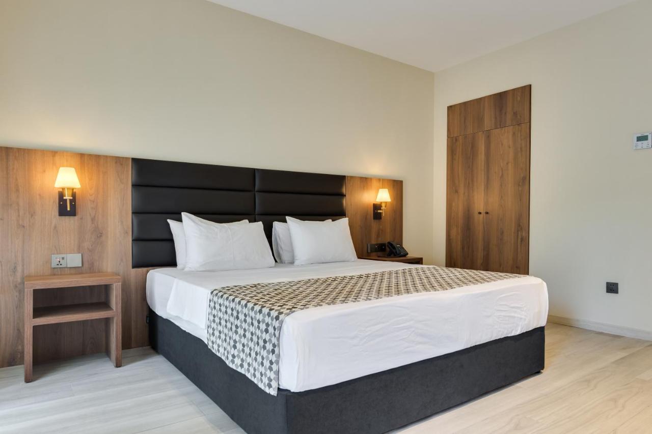 Eleven Inn Tbilisi Ngoại thất bức ảnh